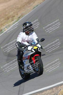 media/Nov-12-2023-Classic Track Days (Sun) [[11f17acb81]]/Group 3/session 2 turn 9/